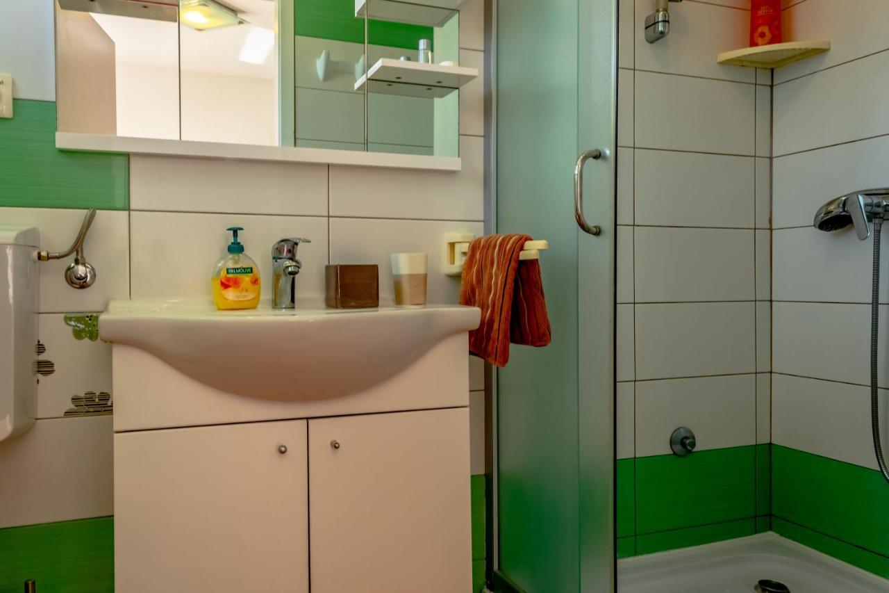 Apartment L&E Ядраново Экстерьер фото